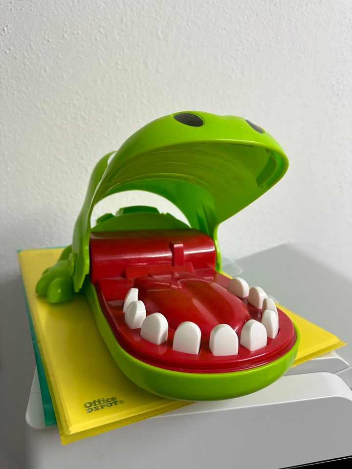 Hasbro Kroko Doc in Balingen