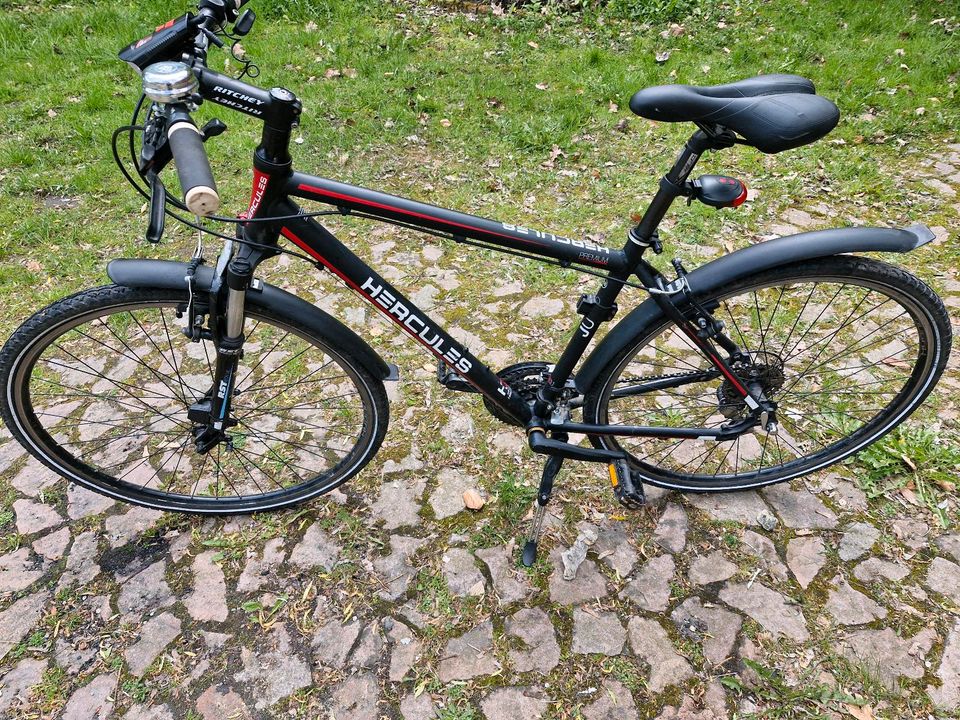 Fahrad Hercules 28er in Gelenau