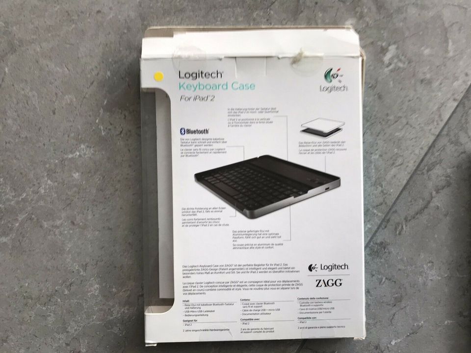 Logitech Keyboard Case iPad 2 NEU in Kelkheim