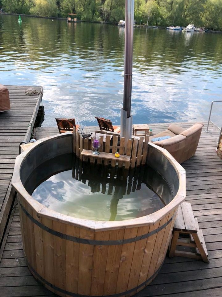 ♥ Sauna-Insel mieten mit Kamin, Hausboot & Hot Tub in Berlin ♥ in Berlin