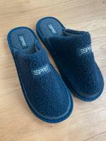 Hausschuhe 43 (44) Esprit Schuhe Pantoffeln Niedersachsen - Sarstedt Vorschau