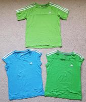 Kinder Adidas T-Shirts, Sport, gut erhalten, Gr.152 Nordrhein-Westfalen - Solingen Vorschau