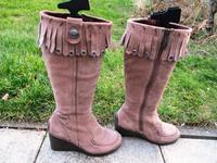 S.Oliver Keilabsatz Kniehöhe Stiefel mit Kariertem Innenfutter Bayern - Gersthofen Vorschau