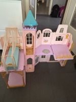 Barbie haus Puppenhaus spielhaus Kinderhaus klappbar Nordrhein-Westfalen - Moers Vorschau