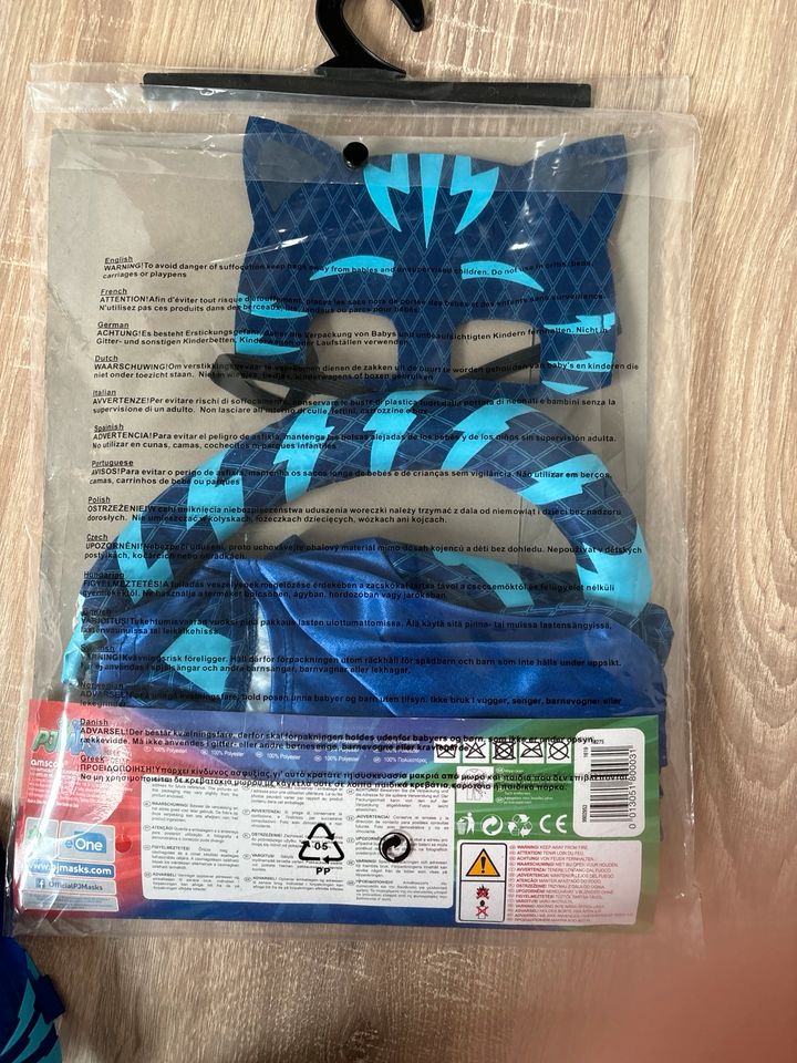 Kostüm Catboy Pj Masks mit Maske 110/116 in Stockelsdorf