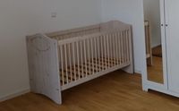 Weißes Holzkinderbett, für 140x70 Matratze. Stäbe herausnehmbar. Münster (Westfalen) - Handorf Vorschau