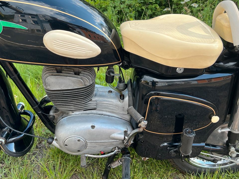 MZ ES 250 Oldtimer keine TS ETZ Simson 150 AWO in Nossen