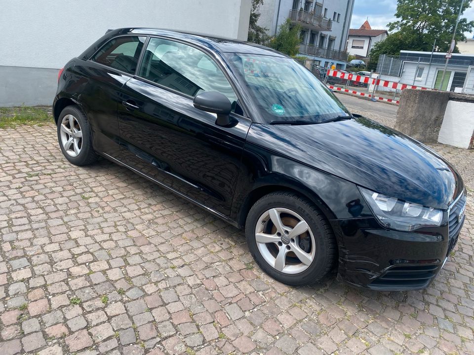 Audi A1  Modell 2014 Benzin in Speyer