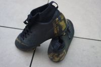 Nike schwarz/goldenene Fußballschuhe MERCURIAL Gr. 35,5 Leipzig - Meusdorf Vorschau