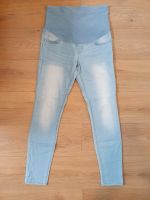 Dünne Umstandsjeans H&M Mama Hellblau Gr. 42 Nordrhein-Westfalen - Kerpen Vorschau