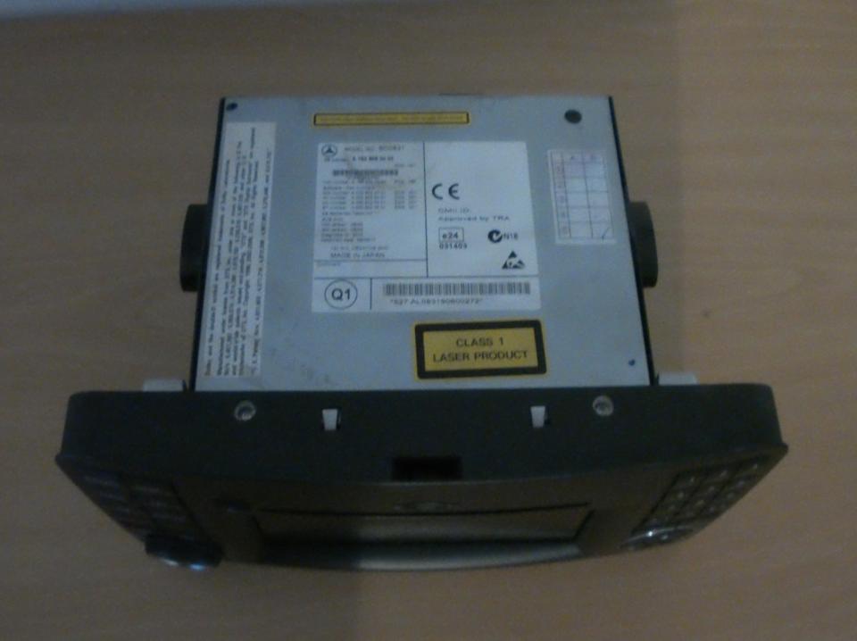 Orig Mercedes M-Klasse W164 Navi Telefon Radio CD SD Bluetooth in Hannover