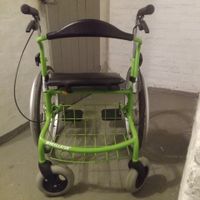 Wheellator – Rollator und Rollstuhl in einem! Kaum benutzt! Essen - Rüttenscheid Vorschau