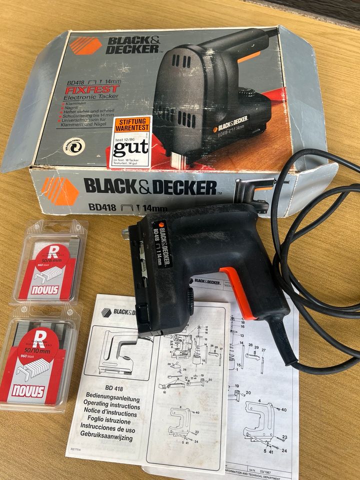 Black & Decker Electronic Tacker BD418 + Zubehör in Nidderau