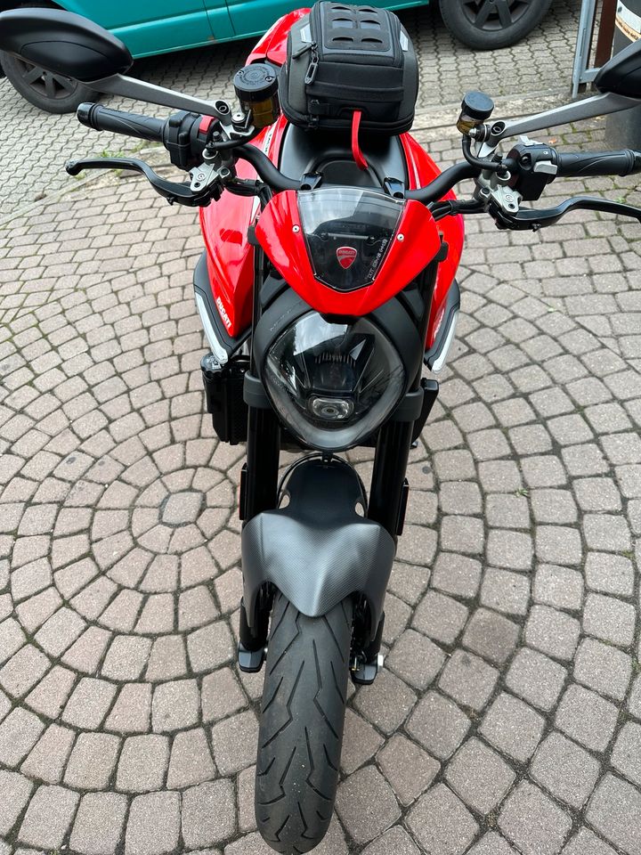 Ducati Monster wie Neu in Erlangen