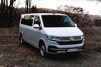 VW Bus T 6.1 Kombi / Kleinbus 9 PERSONEN / Mietwagen Hessen - Helsa Vorschau