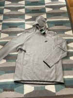 Nike Sportswear Hoodie Kapuzenpullover Pulli Gr. XL NEU Nordrhein-Westfalen - Stolberg (Rhld) Vorschau