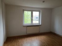 Helle und geräumige 1-oder 2-Raum-Wohnung in 06198 Höhnstedt Sachsen-Anhalt - Salzatal Vorschau