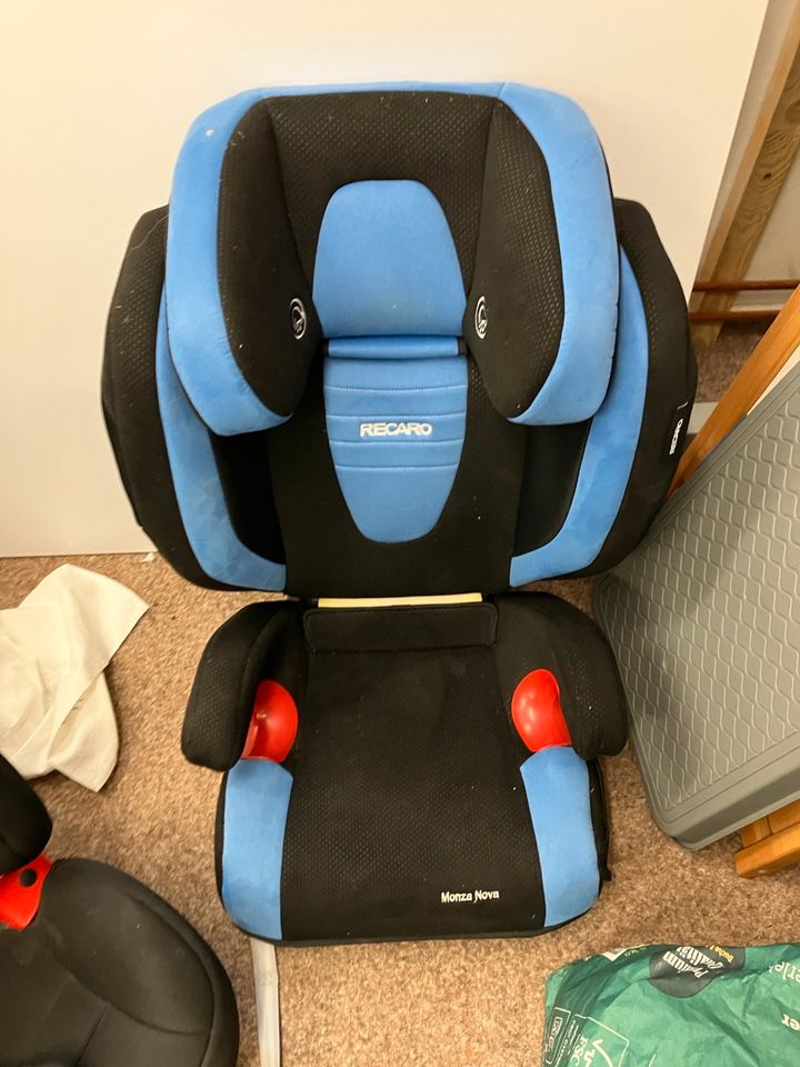 Recaro Kindersitz mit isofix in Grube Holst