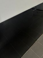 Renovetro Designplatte schwarz neu, Badezimmerplatte Nordrhein-Westfalen - Olsberg Vorschau