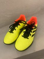 Adidas Fußballschuhe Gr. 34, neuwertig Hessen - Taunusstein Vorschau