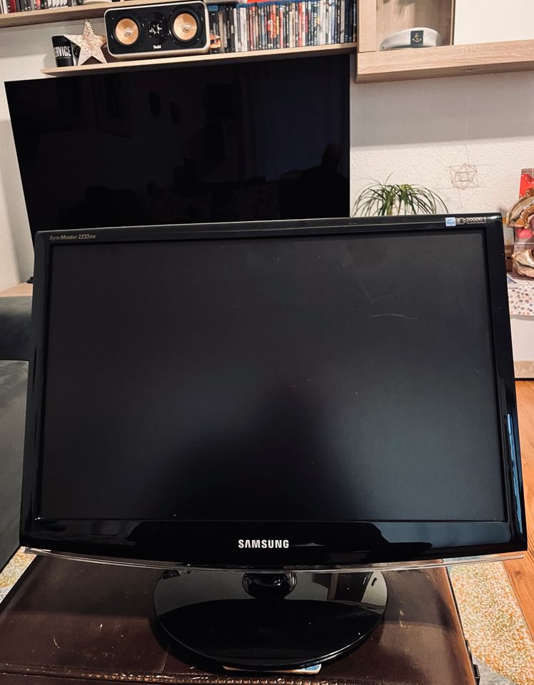 Samsung Monitor 2233BW 56 cm (22 Zoll) LCD Monitor schwarz in Berlin