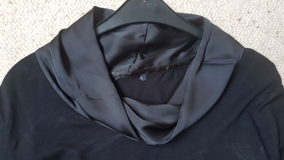 schwarzes langärmeliges Shirt von Jake`s Gr. 40 in Neusäß
