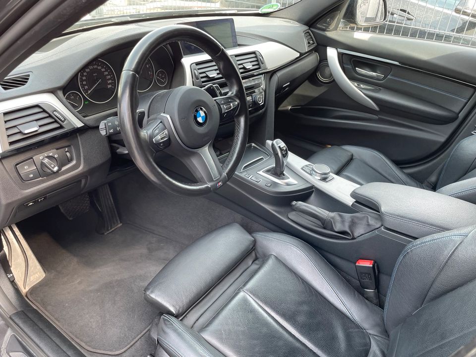BMW 340i touring in Kriftel