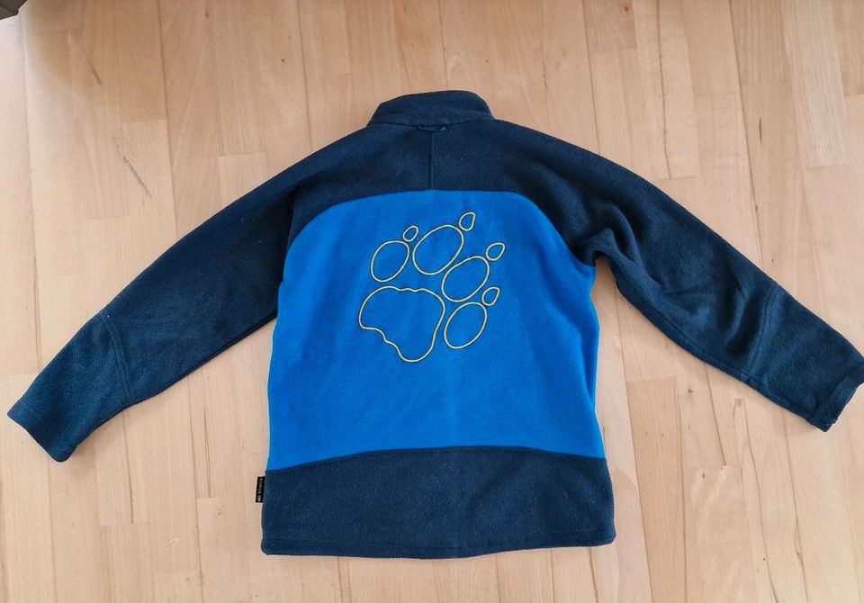 Jack Wolfskin Fleece Jacke blau 152 in Bonn - Bad Godesberg | eBay  Kleinanzeigen ist jetzt Kleinanzeigen