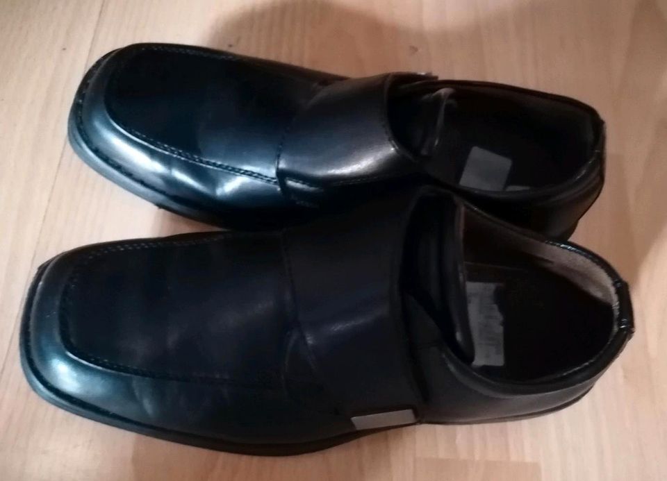 Schöne schwarze Schuhe Konfirmation, Hochzeit, Gr 38, 2x getragen in Nußbaum