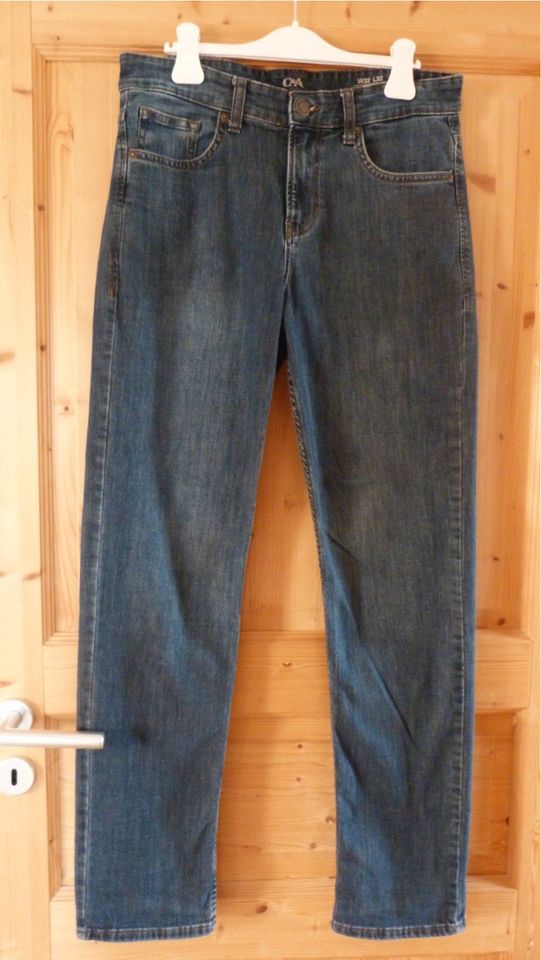 2x C&A Jeans Straight W32 / L32 neuwertig in Mildenau