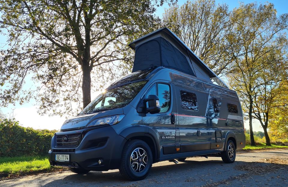 Wohnmobil Vermietung Adria 640 SGX Campingvan in Ahlen