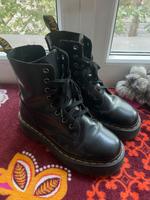 Platform Dr Martens Innenstadt - Köln Altstadt Vorschau