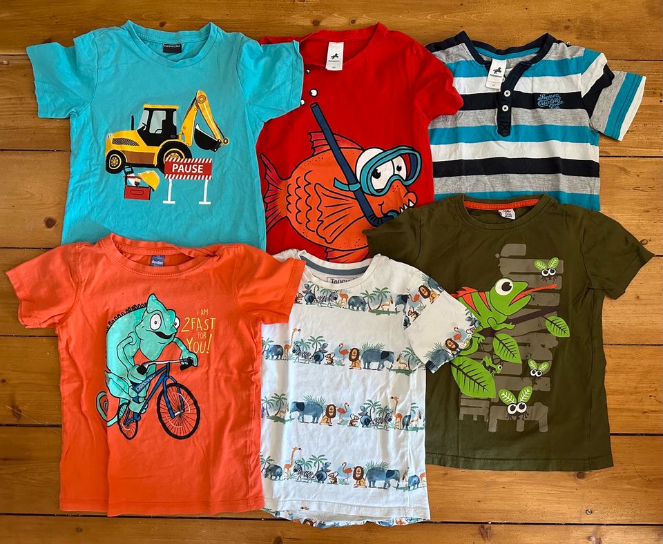 Jungen T-Shirts mit 122/128 in Großdubrau