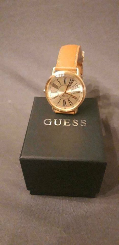 Neue GUESS LEDERARMBANDUHR in Dortmund