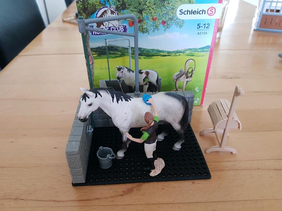 Schleich 42104 Waschplatz in Rodenbach b. Altenkirchen, Westerwald