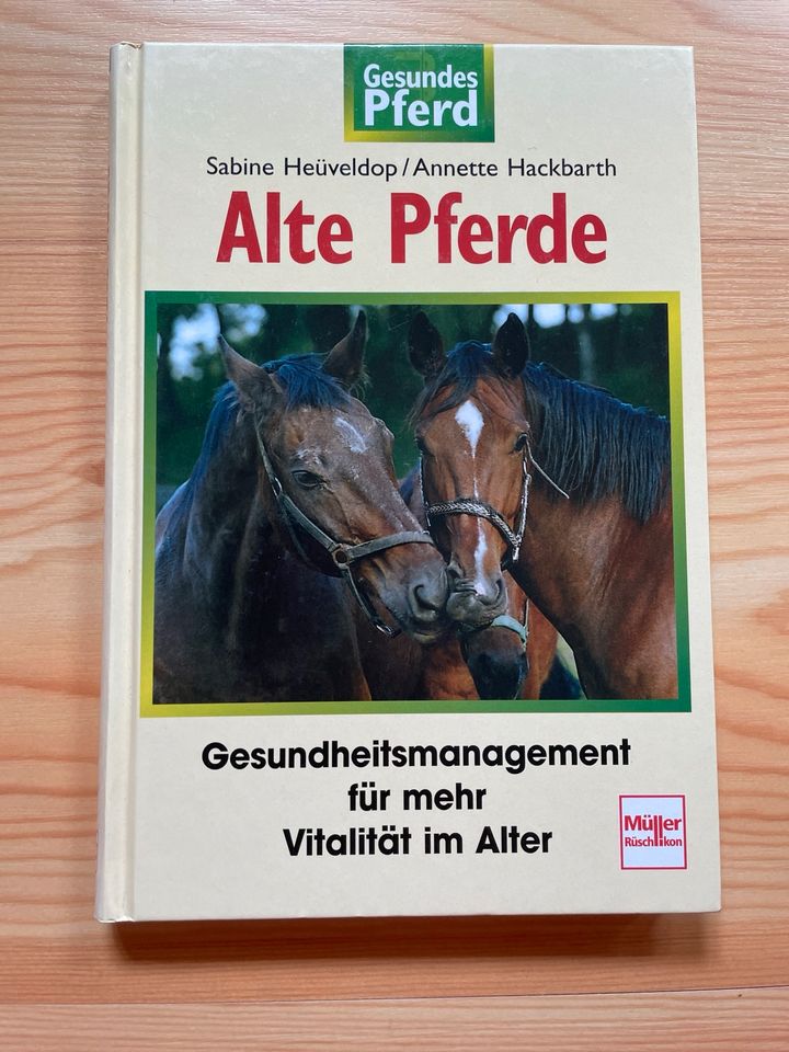 Bücher: alte Pferde, neu und neuwertig in Köthen (Anhalt)