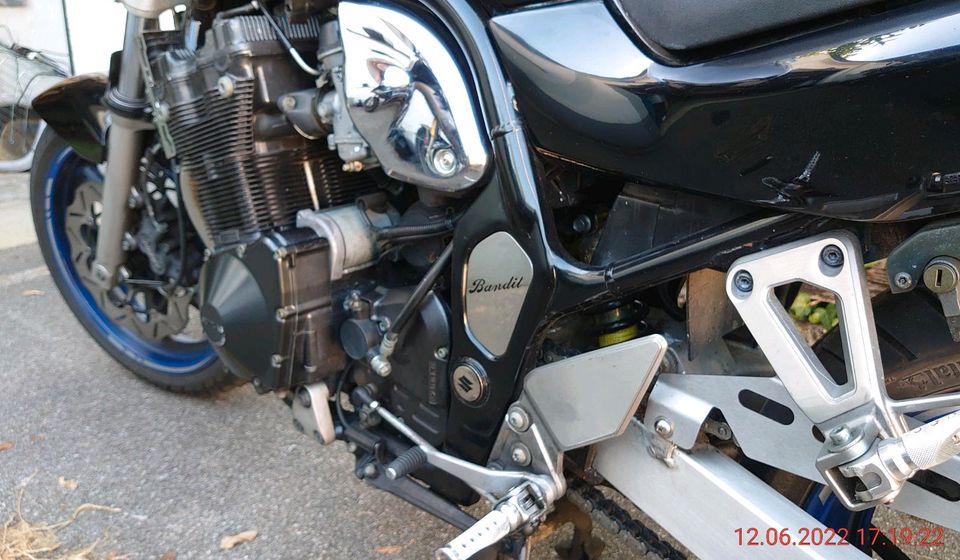 SUZUKI GSF 1200 BANDIT, GV75A KULT - mit vielen kleinen Extras in Brunnthal