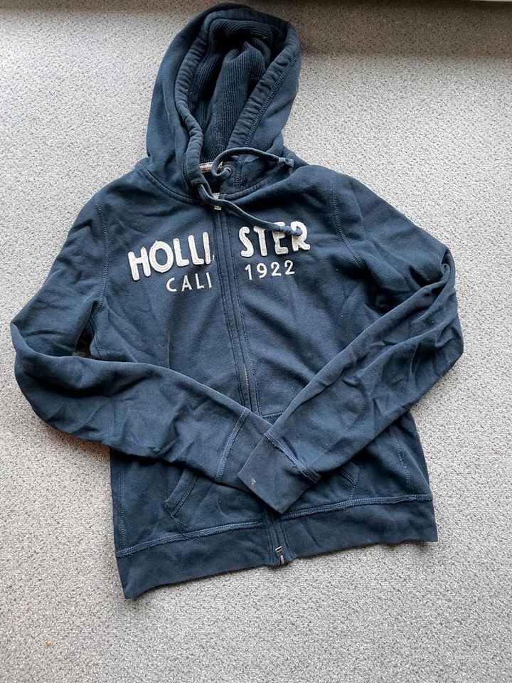 Hollister sweatjacke L, dunkelblau in Köln