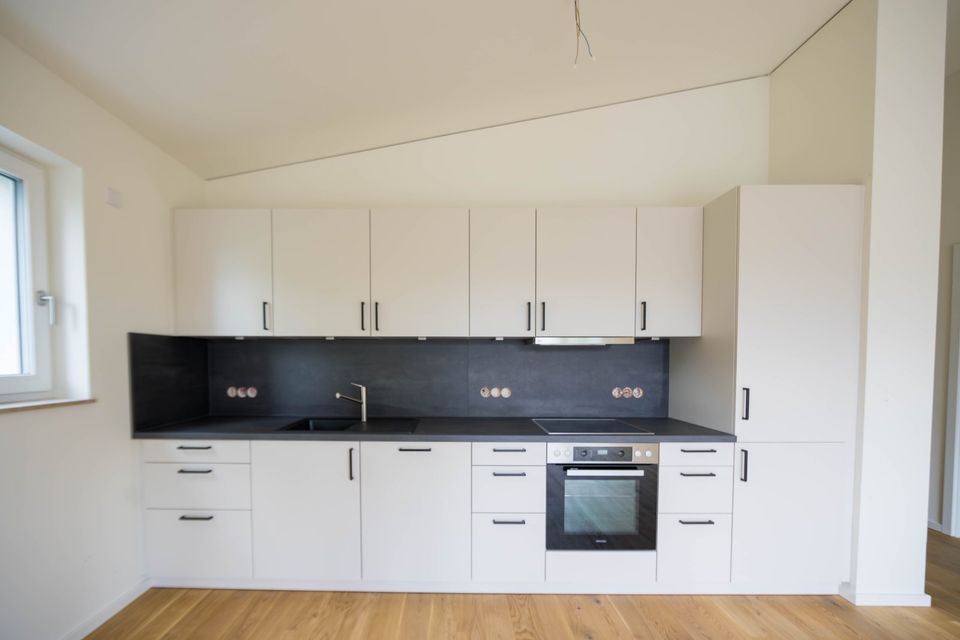 Erstbezug ab 01.07. moderne 3-Zimmer Mietwohnung Speckgürtel Berlin mit Balkon und TG in Königs Wusterhausen