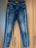 Neuwertige Tredy Jeans Größe 36 Hessen - Weilrod  Vorschau