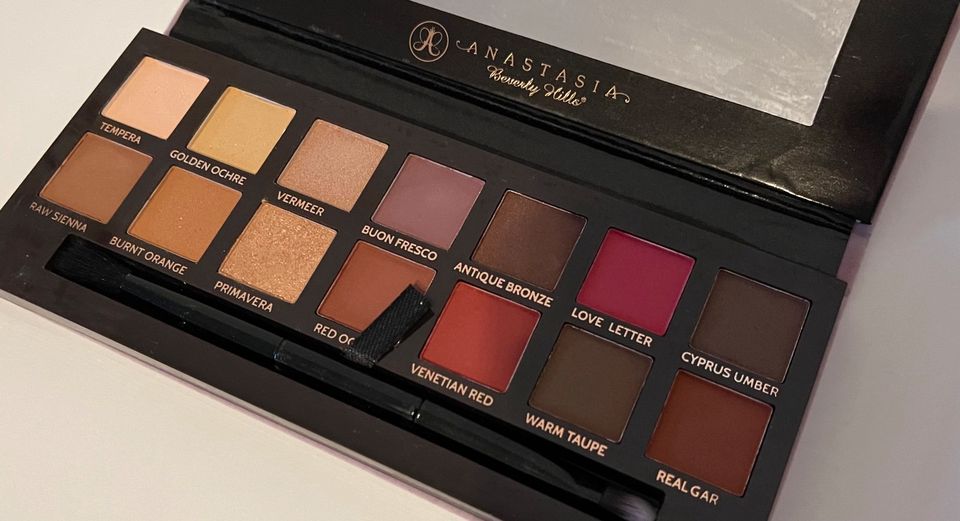 Lidschatten Palette Puder Kosmetik Makeup Anastasia in Stuttgart