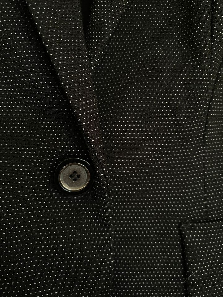 Orsay Damen Kostum 34 Anzug Hosenanzug 36 schwarz weiß gepunktet in Weyhe
