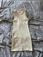 Enges Kleid Hessen - Borken Vorschau