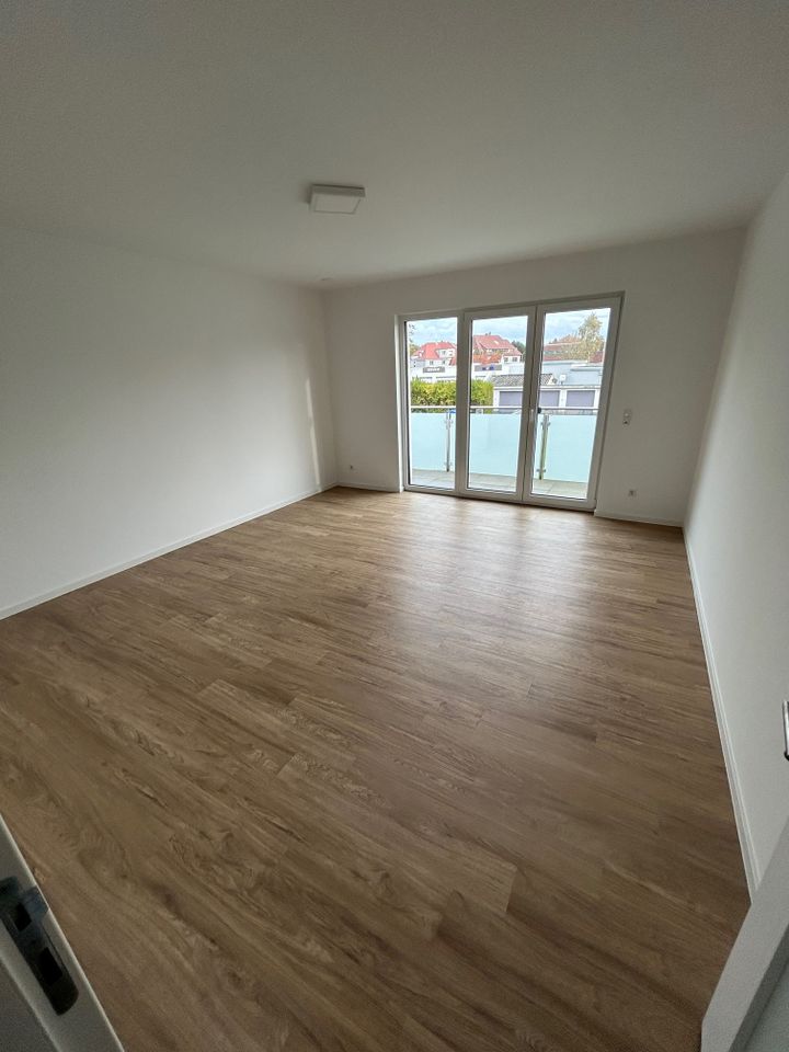 3 Zimmer Neubauwohnung aus 2021 Parkstr. 44a, 27578 Bremerhaven in Bremerhaven