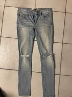 Abercrombie Jeans hellblau Nordrhein-Westfalen - Mülheim (Ruhr) Vorschau