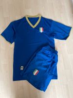 Italia Trikot. 2 tlg. Gute Zustand! Köln - Nippes Vorschau