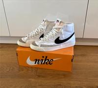 Nike Blazer (Gr. 42) Bayern - Holzkirchen Vorschau