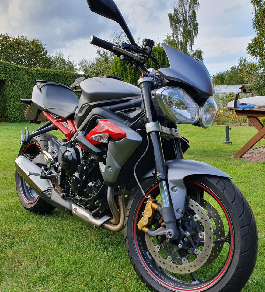 Triumph Street Triple R in Ribnitz-Damgarten