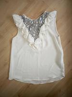 Zara Bluse Shirt Creme schwarz Volant Spitze Gr. Xs Bayern - Weilheim Vorschau