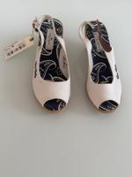 Tom Tailer Peeptoe Schuhe - weiß Keilabsatz Gr. 38 Nordrhein-Westfalen - Grevenbroich Vorschau